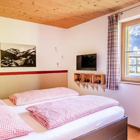 Alpin Apartment *
