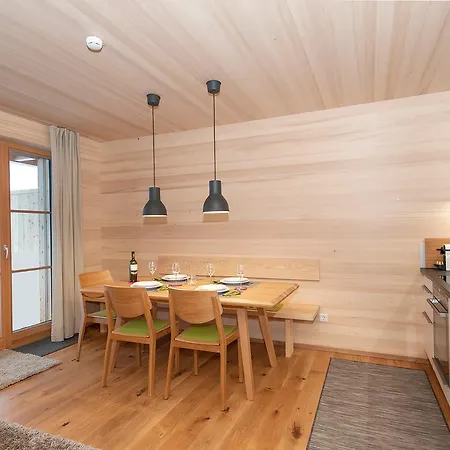 Alpin Apartment Schroecken