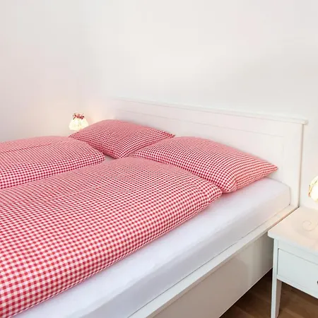 Alpin Apartment *